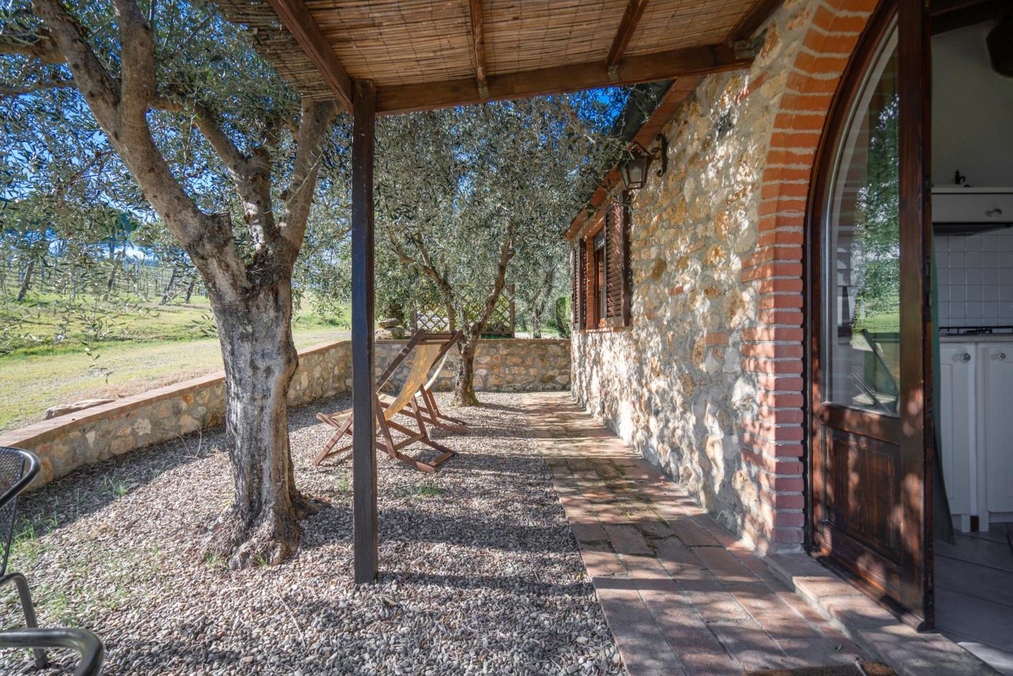 Agriturismo Agresto Apartments, Pool, Siena Hills Casole d'Elsa Exterior photo